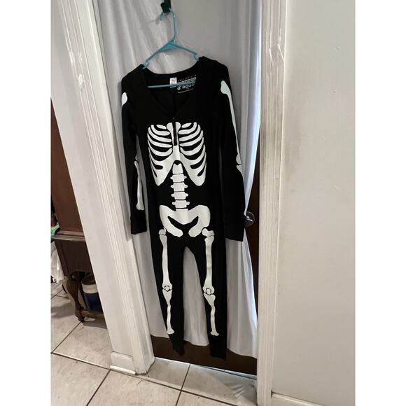 PINK Victoria's Secret Other - Pink Boo Yah Skeleton Pattern Thermal Waffle Knit One Piece Jammies Sz M